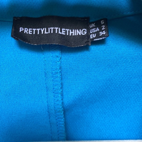 Adorable teal blazer. - Picture 2 of 3